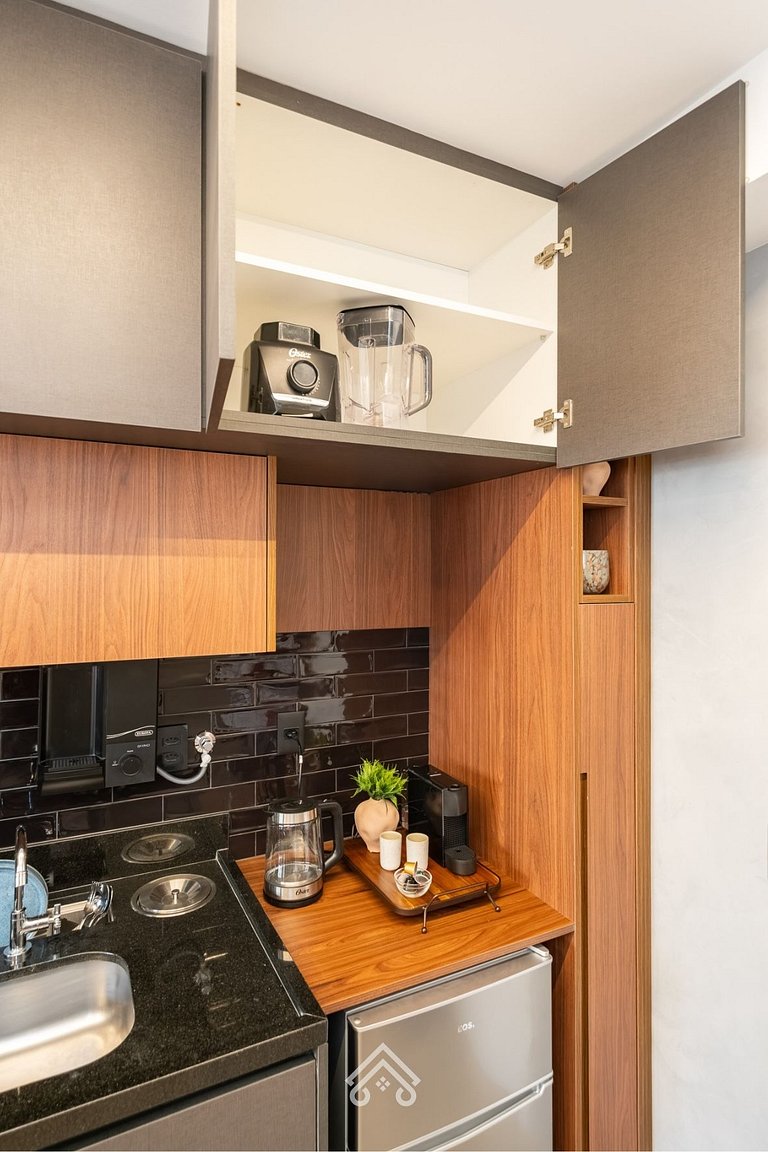 Studio nos Jardins, a 200m da Paulista | LYVVO
